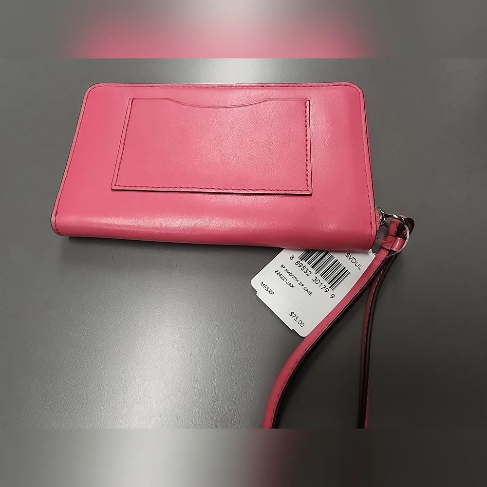 NWT Coach Pink Wristlet Wallet